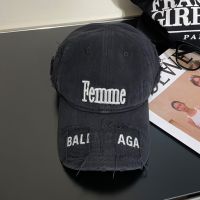 Balenciaga Femme Baseball Cap In Black