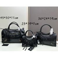 Balenciaga Gaint City Shoulder Bag In Calfskin Black/Silver