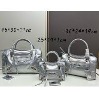 Balenciaga Gaint City Shoulder Bag In Calfskin Silver/Gold