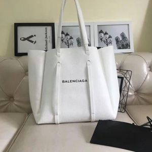 Balenciaga Medium Everyday Tote Bag Calfskin In White