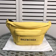 Balenciaga Everyday Beltpack Calfskin In Yellow